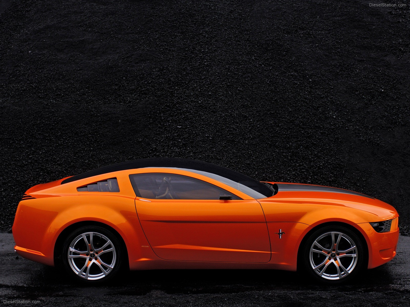 Ford Mustang Giugiaro Concept